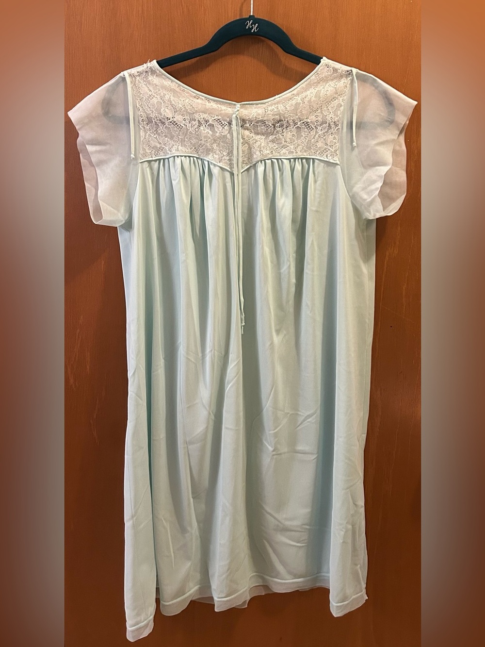 Women's Light Blue Lace Short Sleeve Sheer Nightgown Size Large Minor Flaws
